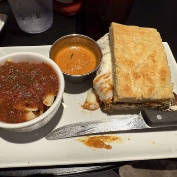 Cugino's Craft Kitchen - Chicken Parmesan sandwich with a side of red pasta and vodka pasta sauce (sorry family got too excited to try it before I took the picture) - Beer Bar Near Me - Lake Saint Louis, Missouri Cugino's Craft Kitchen - Chicken Parmesan sandwich with a side of red pasta and vodka pasta sauce (sorry family got too excited to try it before I took the picture) - Beer Bar Near Me - Lake Saint Louis, Missouri