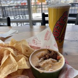 Chips & Queso