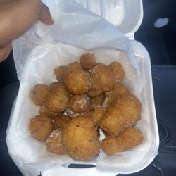 Eastpointe Fish & Chicken - Fried Mushrooms