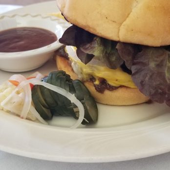 220 Grille - Cheeseburger - Asian Fusion Near Me - Honolulu, Hawaii
