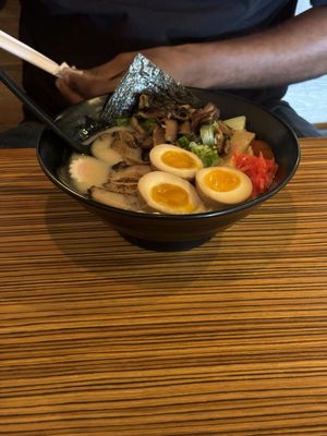 Uma Uma Ramen by null