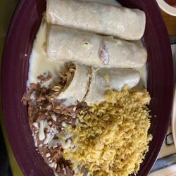 Las Palmas Mexican Grill - 3 shredded chicken enchiladas, rice and beans.