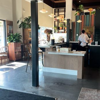 Roto - Inside of cafe - Cafes Near Me - Bay Shore, New York