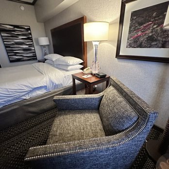 Sheraton Anchorage - Hotels Near Me - Anchorage, Alaska