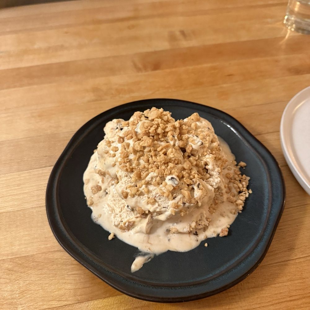 Chang Chang - Peanut Ice Cream - Chinese Near Me - Washington, DC, District of Columbia