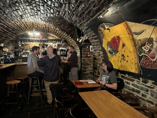 Pub L'Oncle Antoine by null