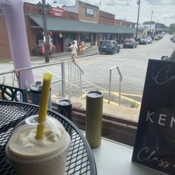 Villa Rica Nutrition - Cake batter protein shake