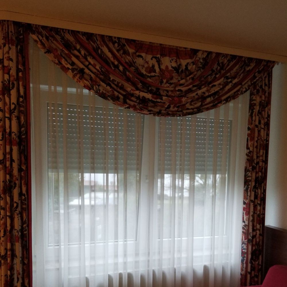 Europa - You don't close the curtains, you roll down the roladen (no idea how to spell that) - Hotels Near Me - Ramstein-Miesenbach, RP