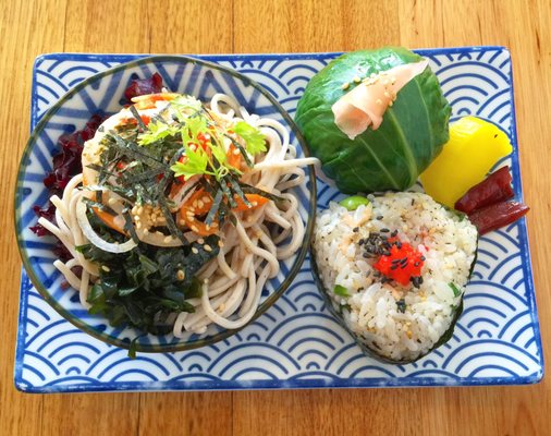 KUU Café + Japanese kitchen. by null