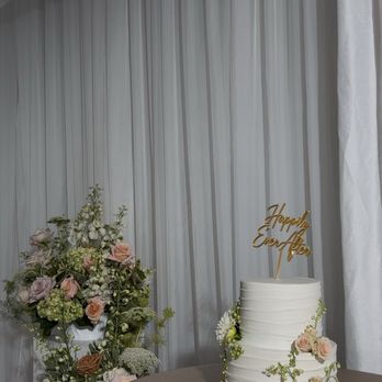 Cristina's Flowers - Cake flowers - Florists Near Me - Long Beach, California Cristina's Flowers - Cake flowers - Florists Near Me - Long Beach, California