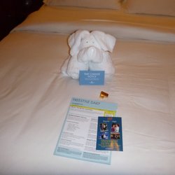 Norwegian Cruise Lines - Evening turn down service