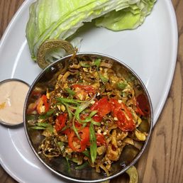Szechuan Chicken Lettuce Wraps