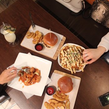Showtime Bistro - Spread - Burgers Near Me - Toronto, Ontario