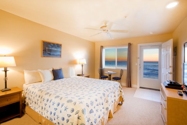 The Tides Inn by null