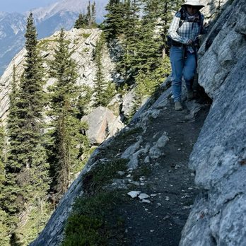 Banff Gondola - Hike ridge line - Parks Near Me - Banff, Alberta