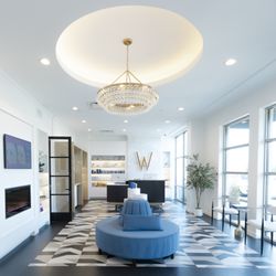 Wise Aesthetics - Wise Aesthetics guest reception area