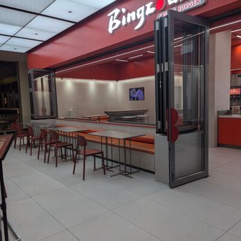 Bingz Crispy Burger - Store front - Fast Food Near Me - Toronto, Ontario