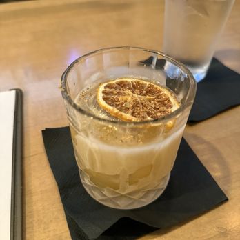 Bevy - Cocktail Bars Near Me - Honolulu, Hawaii