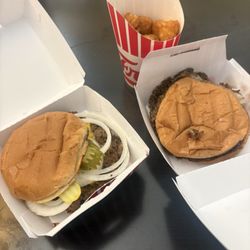Freddy's Frozen Custard & Steakburgers - Ordered the jalapeño pepper jack burger with large tots and also a regular cheeseburger.