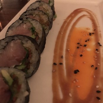 Uchi Dallas - Zero sen roll - Japanese Near Me - Dallas, Texas