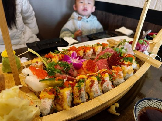 Tokyo Feng Ramen & Sushi by null