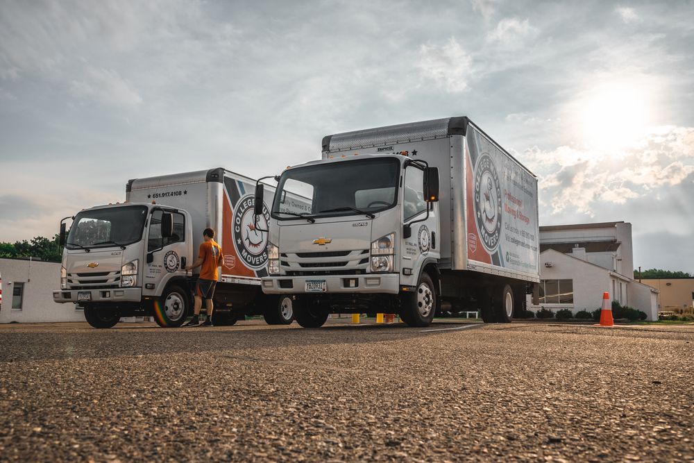 COLLEGE MUSCLE MOVERS Updated August 2024 60 Photos & 225 Reviews