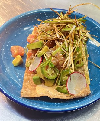 Clandestino Gastro-Bar by null