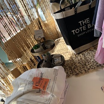 Ikat & Pearls Boutique - Home Decor Near Me - Ojai, California Ikat & Pearls Boutique - Home Decor Near Me - Ojai, California
