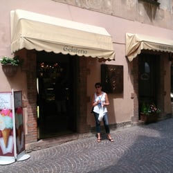 Gelateria Artigianale Dolce Vita di Berti Mariano - Gutes Eis
