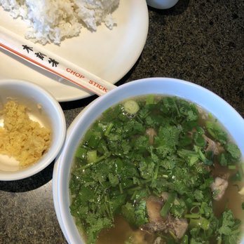 Liliha Bakery - OXTAIL soup - Bakeries Near Me - Honolulu, Hawaii