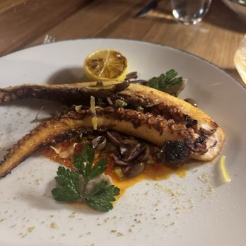 L'Avant Garde - French Near Me - Washington, DC, District of Columbia