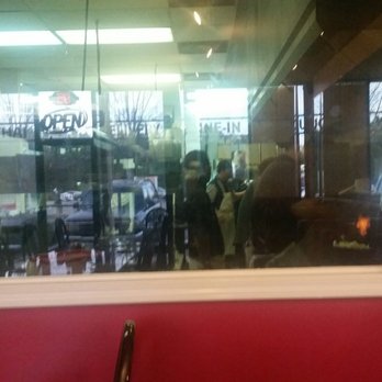 Sunshine Chinese Thai - Viewable kitchen behind glass - Chinese Near Me - Suwanee, Georgia