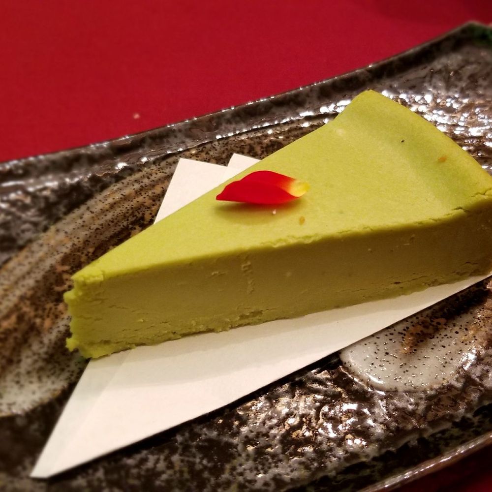Aoyama Sushi Restaurant - Sushi Bars Near Me - Toronto, Ontario