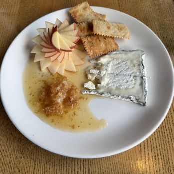 Bar Acuda - Local North Shore Honeycomb - Tapas Bars Near Me - Hanalei, Hawaii