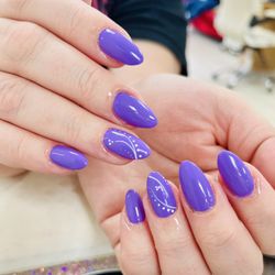 Love 4 Nails & Spa