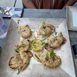 Pour Fellows Dining Drafts & Drinks - Mardi Gras shrimp. Delish!!!