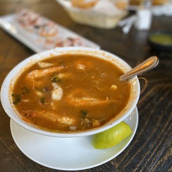 ConiSeafood - Mi sopa FAVORITA, camarón con pulpo - Mexican Near Me - Inglewood, California