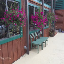 Battle Creek Lodge - A nice place to sit while having coffee