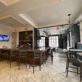 REDMONT HOTEL BIRMINGHAM, CURIO COLLECTION BY HILTON - Updated July