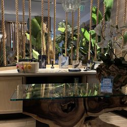 Latitudes - Jupiter Beach Resort - Hostess stand