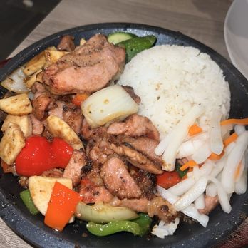 INTL Kitchen - Pork sizzling plate - Asian Fusion Near Me - Milpitas, California INTL Kitchen - Pork sizzling plate - Asian Fusion Near Me - Milpitas, California