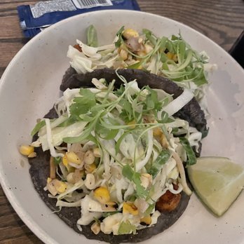 Keepers Coastal Kitchen - Shrimp tacos - Seafood Near Me - Austin, Texas