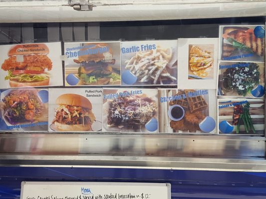 Photo of CreativEats - Hawthorne, CA, United States. This shows the chicken sandwich that I thought I wss ordering.