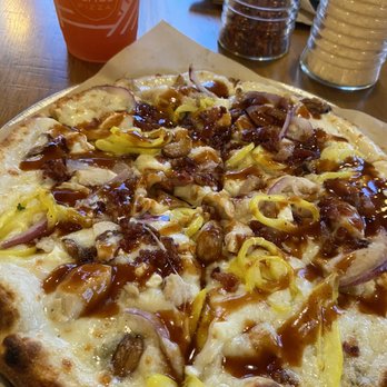 Blaze Pizza - Chicken Bbq - Salad Near Me - Tuscaloosa, Alabama