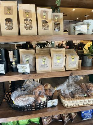 Model Bakery by null