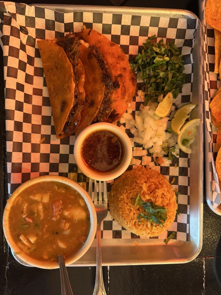 Los Jefes Mexican Street Food