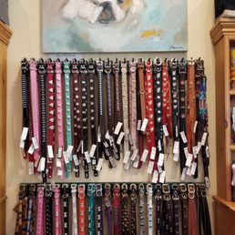 Great collar selection