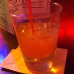 Mai's Restaurant Lounge