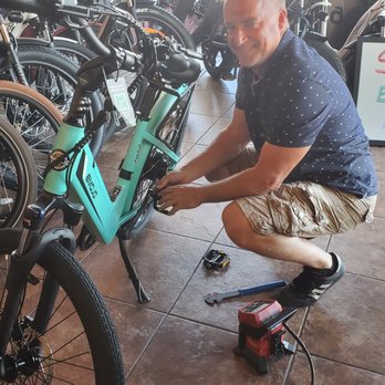 Florida Ebikes - Kevin, our service manager is extremely knowledgeable and friendly. - Bikes Near Me - Sarasota, Florida Florida Ebikes - Kevin, our service manager is extremely knowledgeable and friendly. - Bikes Near Me - Sarasota, Florida