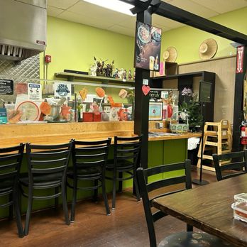Suphan Thai Cuisine - Dining area with open kitchen - Thai Near Me - Virginia Beach, Virginia Suphan Thai Cuisine - Dining area with open kitchen - Thai Near Me - Virginia Beach, Virginia